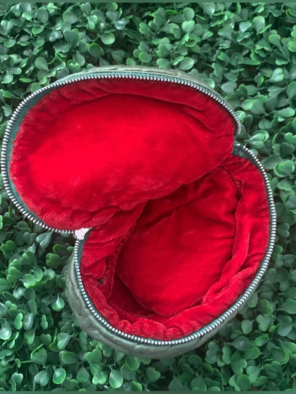 antique 30s 40s green satin with red velvet liner trinket cosmetic jewelry case